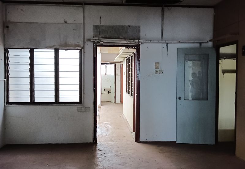 For Sale Double-Storey Terraced Shophouse in Taman Kemuncak, Ipoh.