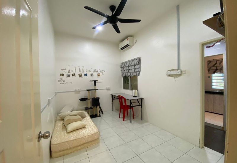 ANJUNG BERCHAM UTAMA