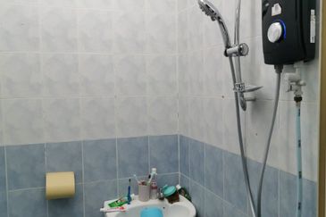 Permai Lake View Apartments