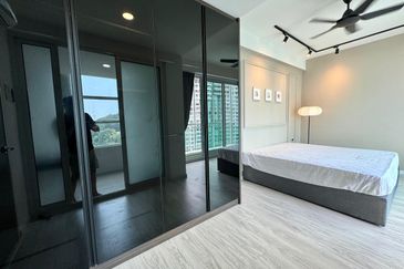Fully Renovated Skyridge Garden Condominium,Penang For Sale 