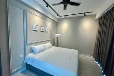 Fully Renovated Skyridge Garden Condominium,Penang For Sale 