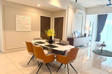 Fully Renovated Skyridge Garden Condominium,Penang For Sale 