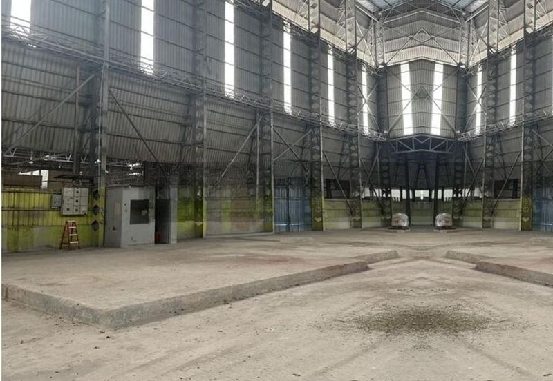 Factory at Parit Buntar, Perak For Sale 