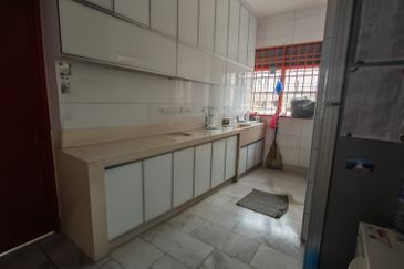 Jalan Permatang Pauh