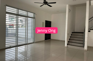 2 Storey Semi D at Taman Merbau Jaya, Sungai Dua Butterworth For Sale