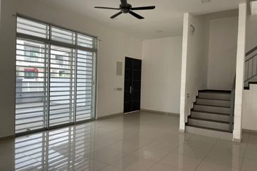2 Storey Semi D at Taman Merbau Jaya, Sungai Dua Butterworth For Sale