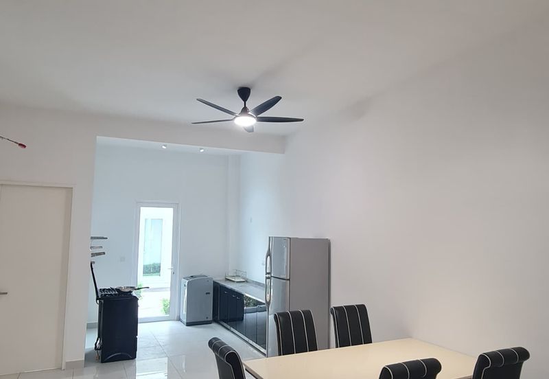 Viluxe @ Aspen Vision City