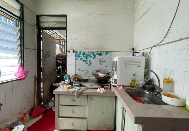 Mutiara Perdana Block Akasia
Bayan Lepas,For Sale