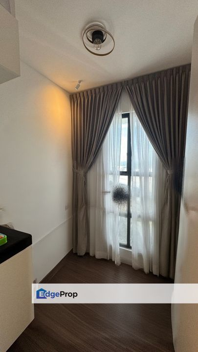 Fully Renovated Vertu Resort Condominium, Batu Kawan For Sale , Penang, Batu Kawan