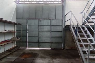 3.5 Sty Light Industrial At Jalan Siram, Butterworth For Sale