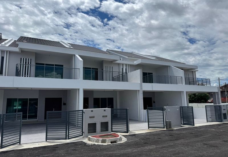 2 Sty House At Tmn Bertam Saujana,Kepala Batas For Sale