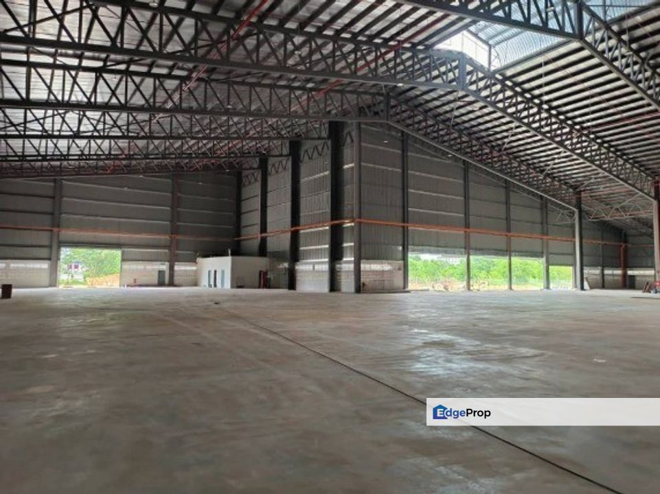 Factory At Padang Meha, Kulim For Sale 
, Kedah, Karangan