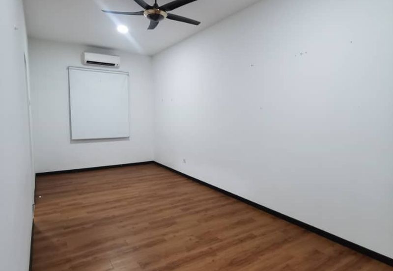 Amaryn @ Bukit Banyan