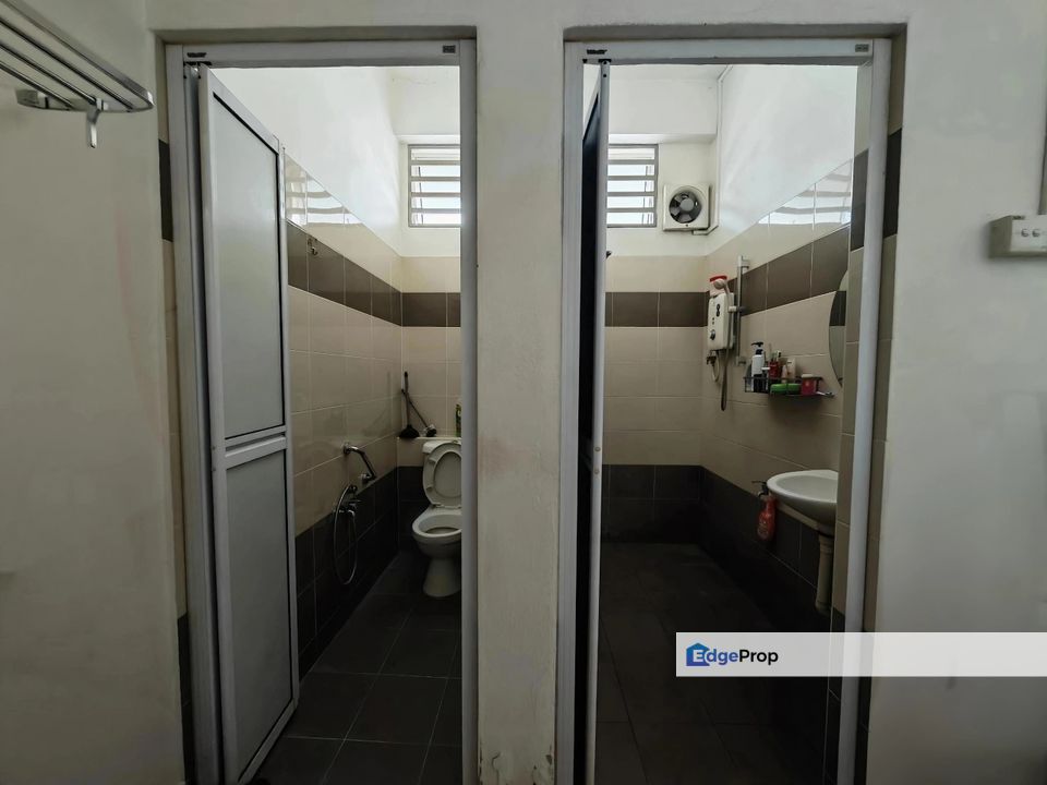 2 Sty House At 𝐓𝐚𝐦𝐚𝐧 𝐌𝐞𝐫𝐛𝐚𝐮, 𝐑𝐚𝐣𝐚 𝐔𝐝𝐚 𝐁𝐮𝐭𝐭𝐞𝐫𝐰𝐨𝐫𝐭𝐡 For Sale, Penang, Bagan Ajam