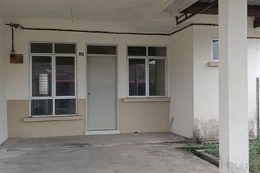 Single Sty Taman Aman Perwira,Kuala Ketil For Sale