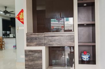 Fully Renovated 3 Sty At Tmn Vila Permai For Sale 