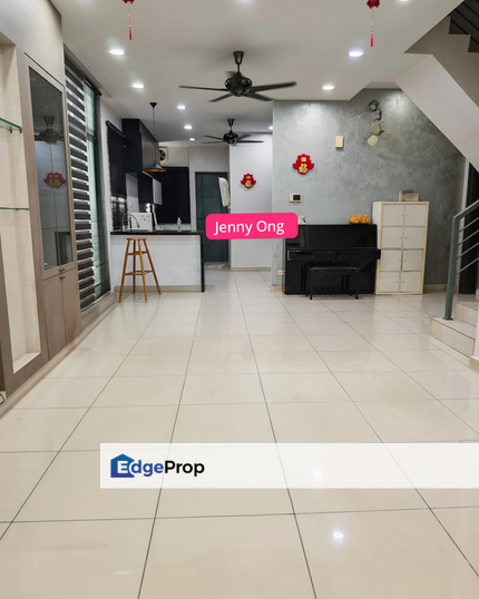 Fully Renovated 3 Sty At Tmn Vila Permai For Sale , Penang, Butterworth