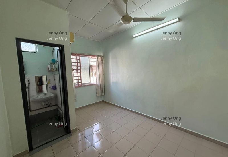 2 Sty House At Raja Uda Butterworth For Sale