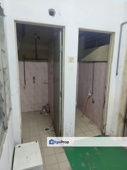 Ground Floor  Flat At Taman Gamelan Indah, Nibong Tebal For Sale, Penang, Sungai Bakap 