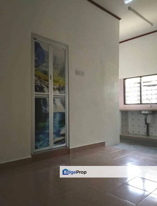 Single Sty House At Taman Seri Semarak,Parit Buntar For Sale, Perak, Parit Buntar