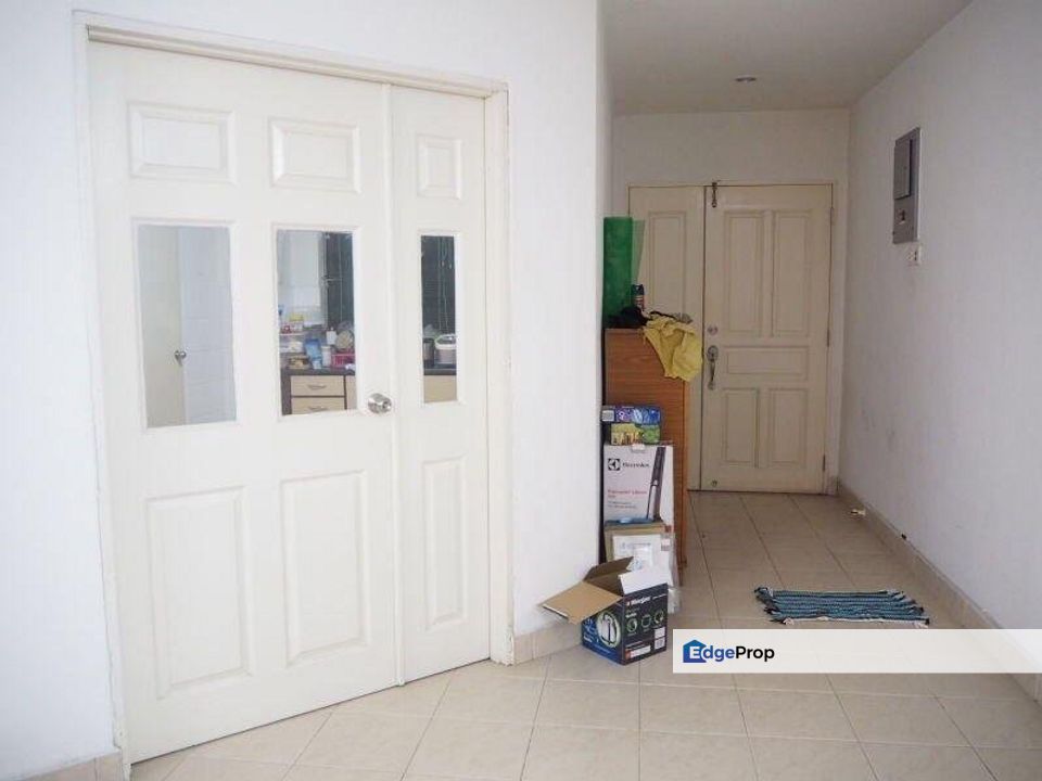 Affina Bay, Penang, Kampung Gajah