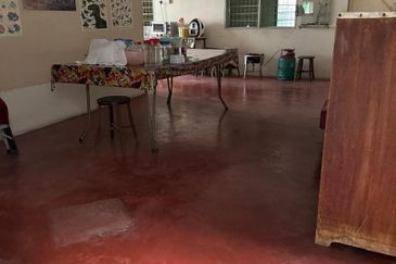 Single Sty Semi D At Tmn Raja Sir Chulan  For Sale