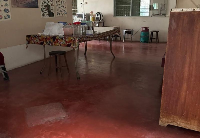 Single Sty Semi D At Tmn Raja Sir Chulan  For Sale