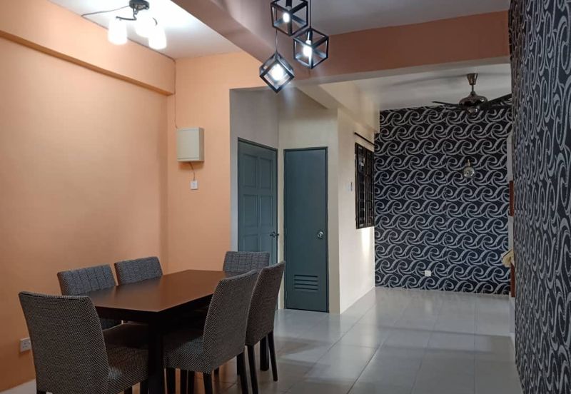Single Sty Semi D At Tmn Raja Sir Chulan  For Sale