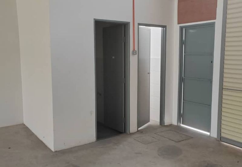 Light Industrial Factory At, Taman Waja, Kulim For Rent