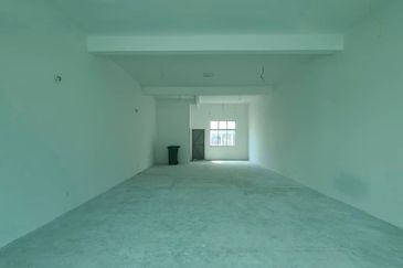 2 Sty Endlot Light Industry At  Sungai Puyu, Butterworth For Sale