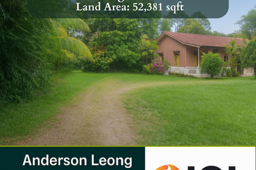 𝗝𝗮𝗹𝗮𝗻 𝗔𝗺𝗽𝗮𝗻𝗴𝗮𝗻-𝐑𝐚𝐫𝐞 𝐁𝐮𝐧𝐠𝐚𝐥𝐨𝐰 𝐋𝐚𝐧𝐝 𝐢𝐧 𝐭𝐡𝐞 𝐇𝐞𝐚𝐫𝐭 𝐨𝐟 𝐒𝐞𝐫𝐞𝐦𝐛𝐚𝐧 𝐅𝐨𝐫 𝐒𝐚𝐥𝐞