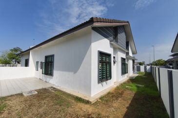 TAMAN PD TEKNIK FASA II