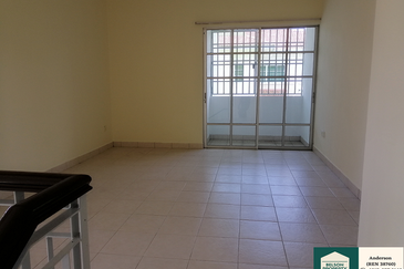 EMERALD PARK (SEREMBAN 2)