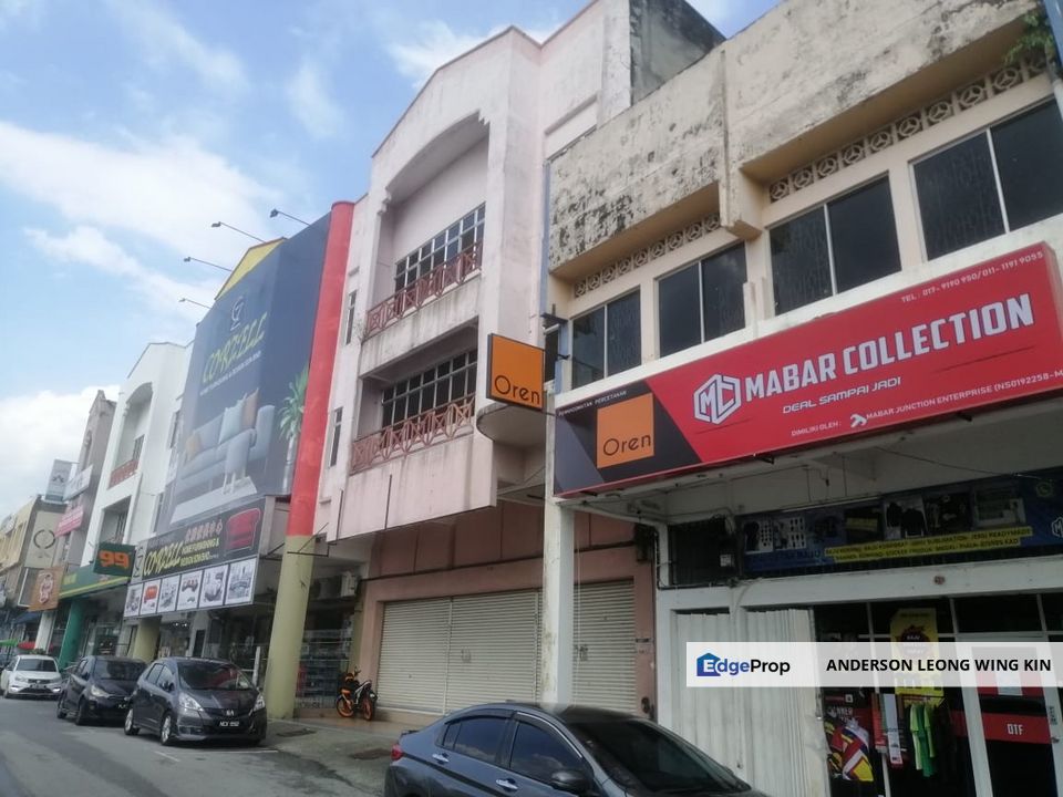 Facing Main Road 2 Storey Shoplot Tenanted at Jalan Rasah For Sale for ...