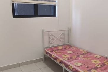 Arena Residences @ Warisan Puteri