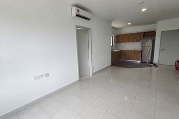 Arena Residences @ Warisan Puteri