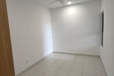 Arena Residences @ Warisan Puteri