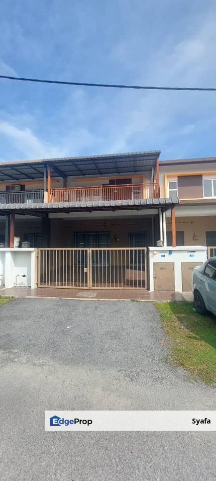 Partially Double Storey Taman Salak Lestari Salak Tinggi Sepang, Selangor, Sepang