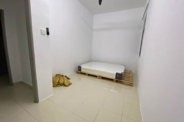 Pangsapuri Cempaka @ Taman Salak Maju