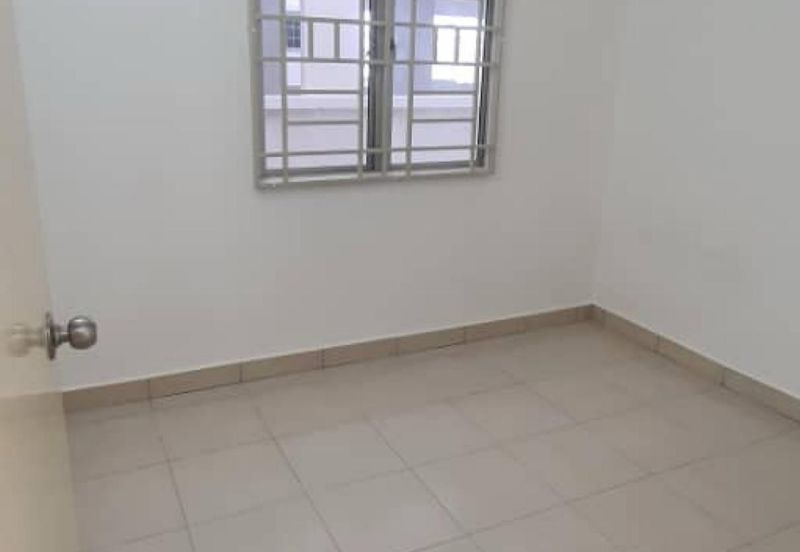 Seri Baiduri Apartments @ Setia Alam