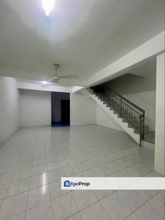 🔥𝐅𝐨𝐫 𝐒𝐚𝐥𝐞 出售🔥 💥Lowest in Town 💥Below Market Price 💥First come first serve  Bandar Bukit Tinggi 1 Klang Double Storey Terrace House, Selangor, Bandar Botanic/Bandar Bukit Tinggi