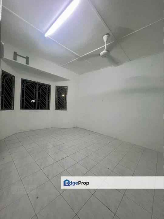 🔥𝐅𝐨𝐫 𝐒𝐚𝐥𝐞 出售🔥 💥Lowest in Town 💥Below Market Price 💥First come first serve  Bandar Bukit Tinggi 1 Klang Double Storey Terrace House, Selangor, Bandar Botanic/Bandar Bukit Tinggi