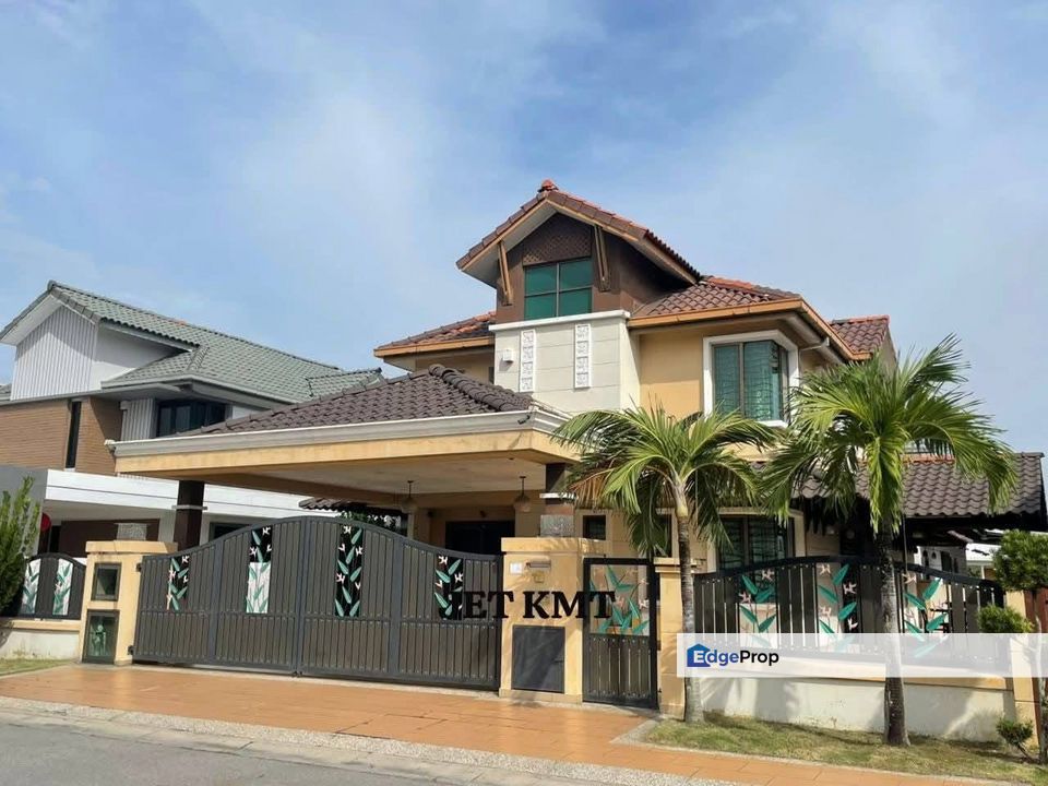 Aman Perdana Klang  Double Storey Bungalow For Sale  ‼️Fully Renovated & Extended‼️, Selangor, Klang