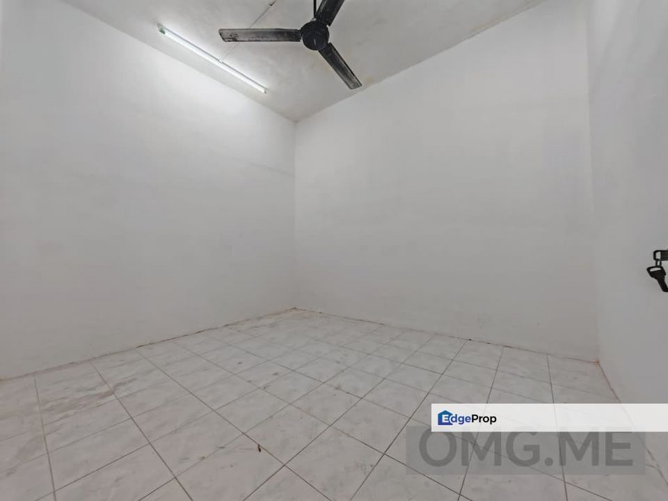 Batu Belah, Klang  Double Storey Terrace For Sale, Selangor, Klang