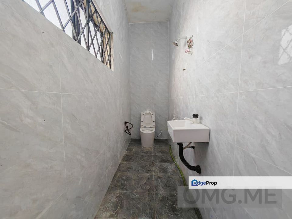 Batu Belah, Klang  Double Storey Terrace For Sale, Selangor, Klang