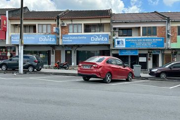 First Floor Shop Lot For Rent | Taman Seri Rembau