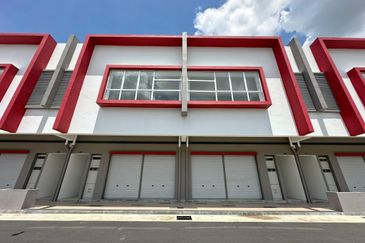 Rembau Sentral, 3 Adjoining Double Storey Shop Lot