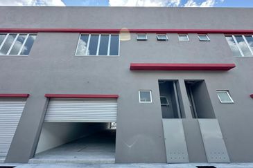 Rembau Sentral, 3 Adjoining Double Storey Shop Lot