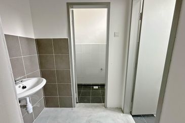 Rembau Sentral, 3 Adjoining Double Storey Shop Lot