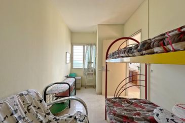 Cempaka Apartment Seremban 2 | Below Bank Value